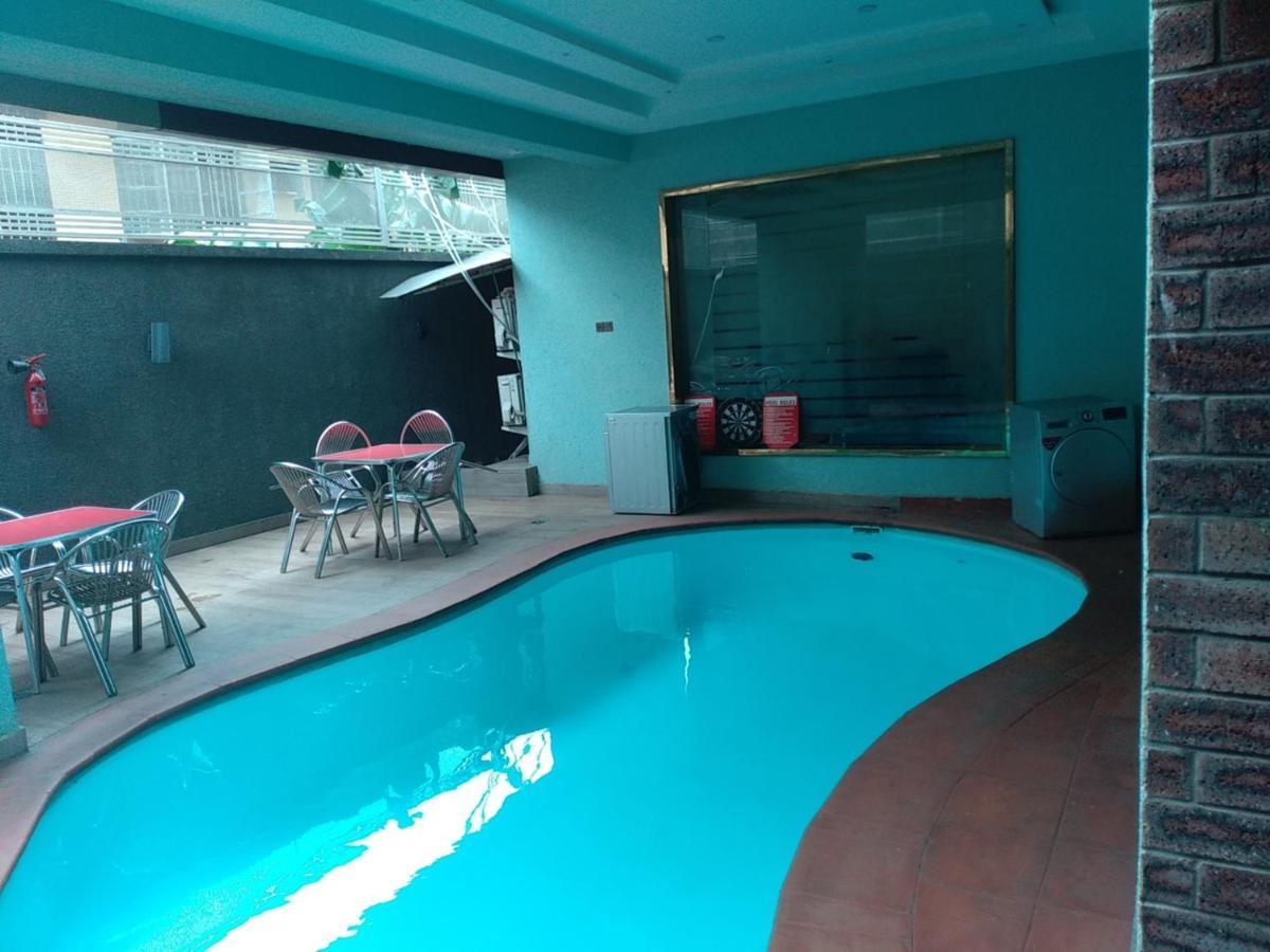 Joshesther Olive Hotel Икеджа Екстериор снимка