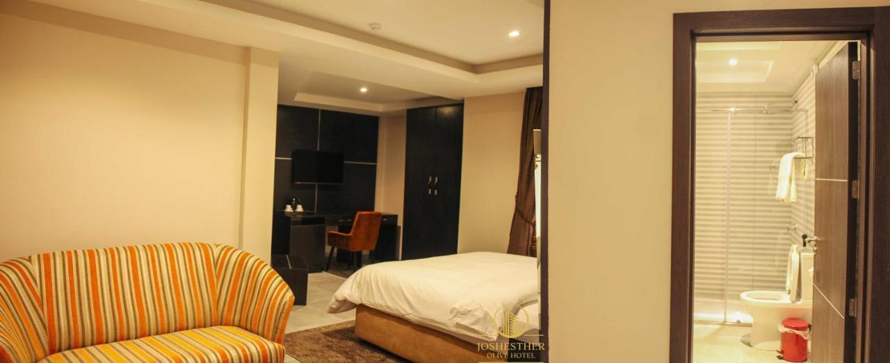 Joshesther Olive Hotel Икеджа Екстериор снимка