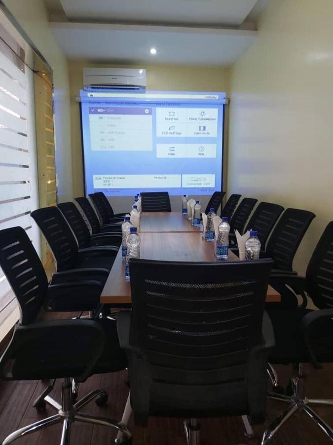 Joshesther Olive Hotel Икеджа Екстериор снимка